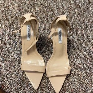 Nude pointy open toe sandals